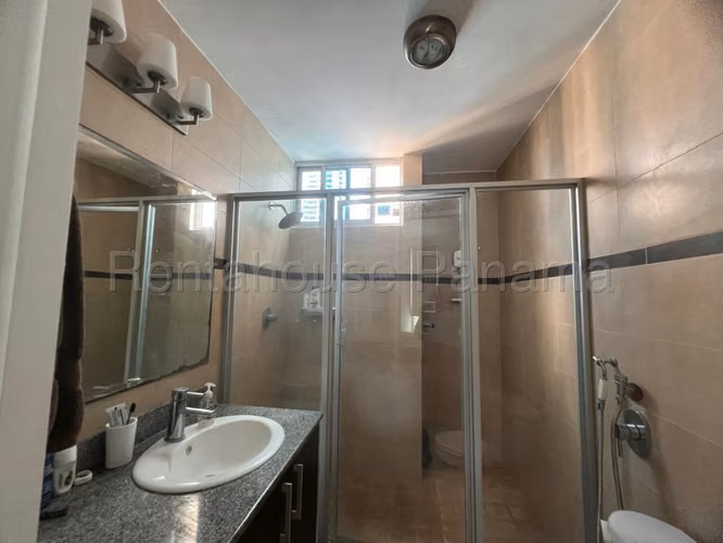 Apartamento en Venta en Costa del Este 27EPP284