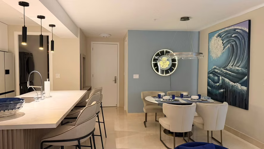 EN VENTA ESPECTACULAR APARTAMENTO AMUEBLADO EN  CASA BONITA - LUJO, $440,000 negociable - Imagen 4
