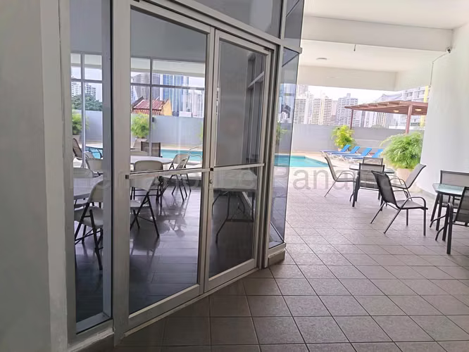 Vendo Apartamento en San Francisco KA26-4462
