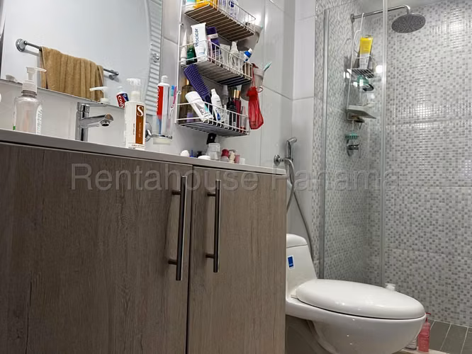 Vendo Apartamento en 12 de Octubre KA26-1636