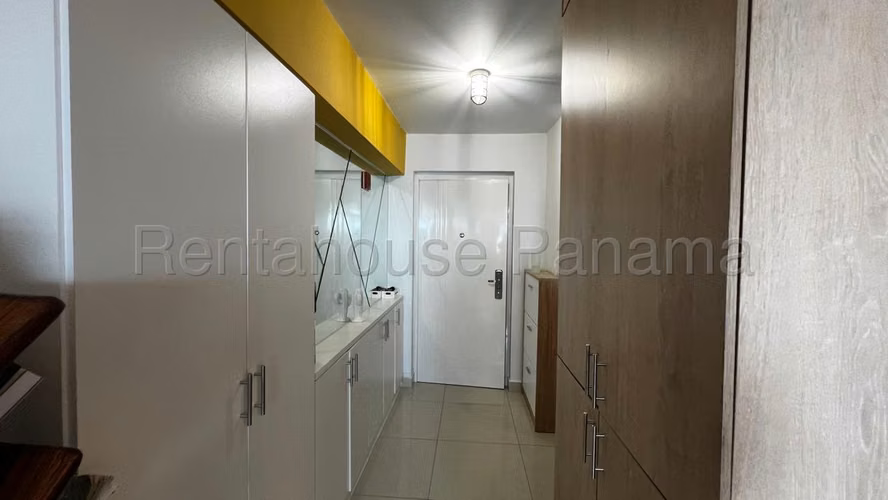 Vendo Apartamento en 12 de Octubre KA26-1636