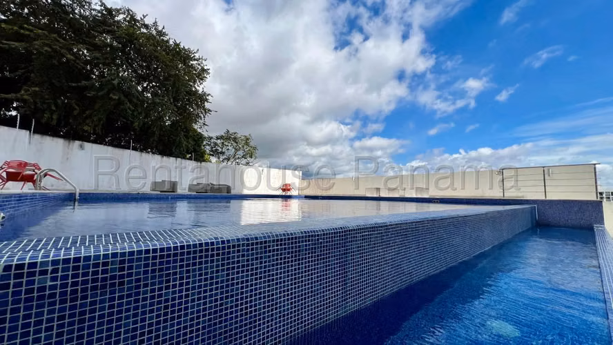 Vendo Apartamento en 12 de Octubre KA26-1636