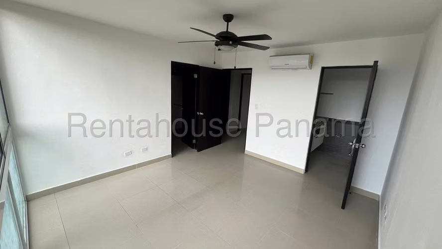 Se Vende Apartamento en Albrook MDV26-2769
