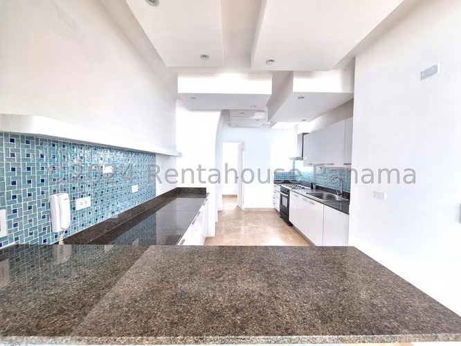 Se Vende Apartamento en Playa Blanca MDV25-2343