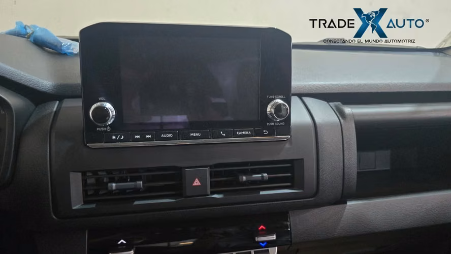 Mitsubishi Pick up L200 GLS-Plus 2.4L Gasolina 4WD MT 2027