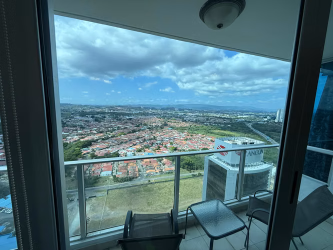 Venta de Apartamento en Costa del Este – PH Top Towers, Torre A