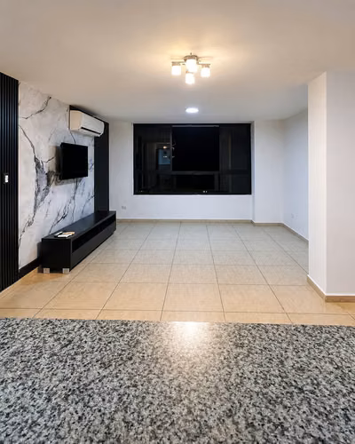 Hermoso Apartamento en Tumba Muerto! PH Terrazas del Rey!