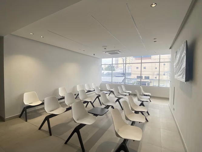 VENTA DE CONSULTORIO MEDICO EN PARK SQUARE MEDICAL CENTER, VIA ESPAÑA