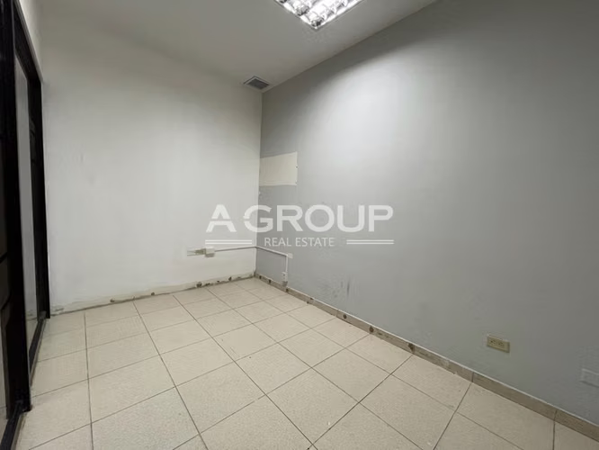 Oportunidad - Plaza Edison - Se vende local comercial en planta baja
