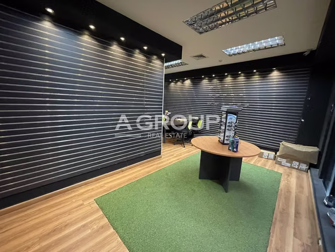 Oportunidad - Plaza Edison - Se vende local comercial en planta baja