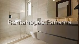 Casa en Alquiler con 318m2 en Santa Maria PH The Woods 27-432SR