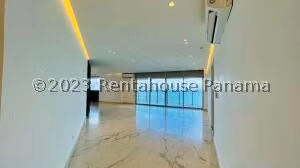 Venta de Apartamento con 299m2 en Punta Pacifica PH Oasis On The Bay 26-4824SR