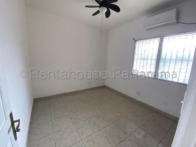 Se alquila casa en Altos de Panamá KC