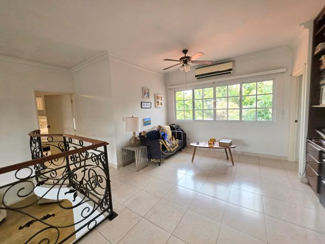 CASA EN VENTA EN COSTA SERENA EN COSTA DEL ESTE EXCELENTE DEAL 880m2 terreno