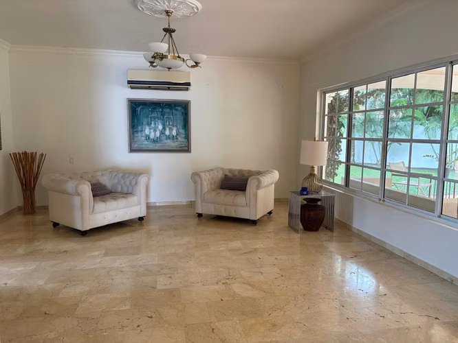 CASA EN VENTA EN COSTA SERENA EN COSTA DEL ESTE EXCELENTE DEAL - Imagen 10
