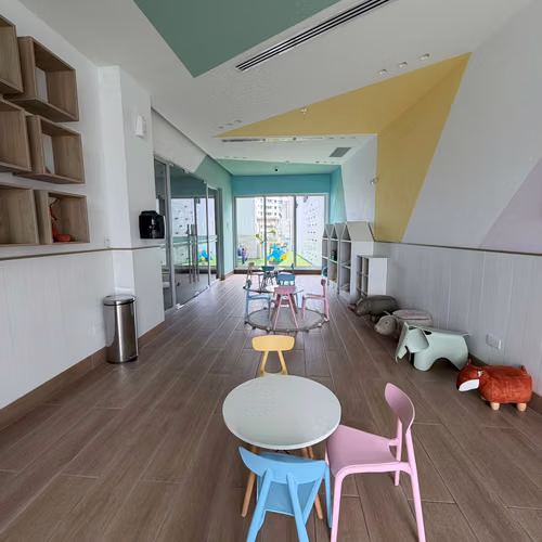 Se Vende Apartamento en Loxur 400