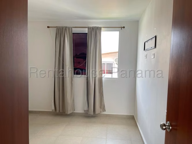 VENTA DE CASA EN ARRAIJAN ABS
