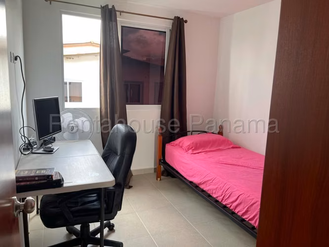 VENTA DE CASA EN ARRAIJAN ABS