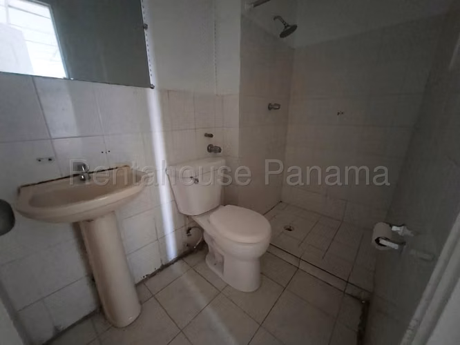 Se Vende Apartamento en Avenida Balboa YDU