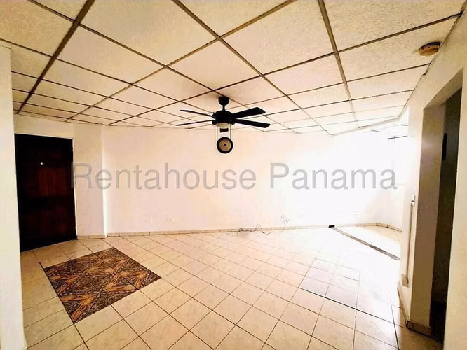 Se Vende Apartamento en Avenida Balboa YDU