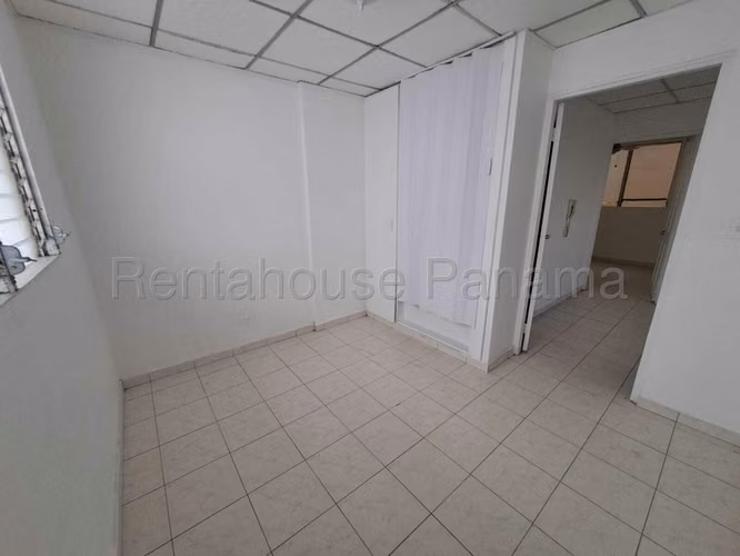 Se Vende Apartamento en Avenida Balboa YDU