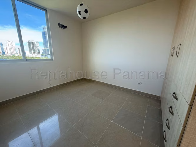 Se Vende Apartamento en Chanis YDU