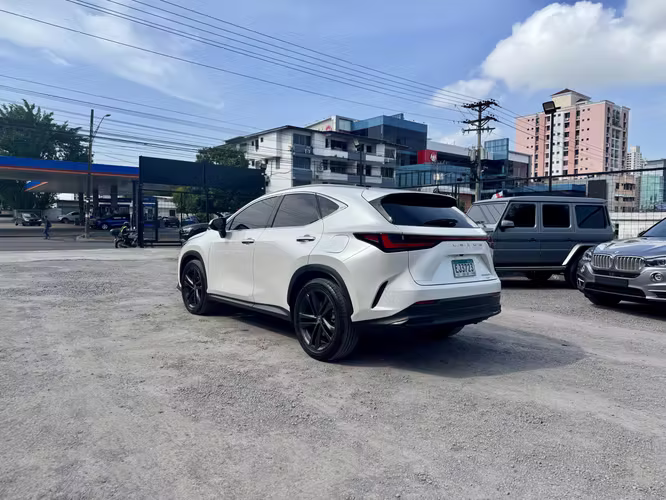 LEXUS NX350H 2024