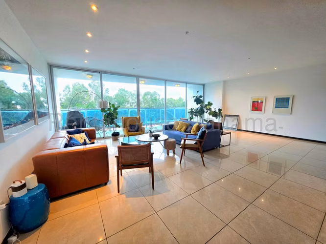 Sale apartment Costa del Este 27-175