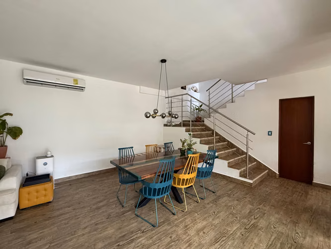 CASA HOWARD 3 REC 3 BA cercano a Embassy Club, Clayton, Senderos, Albrook, Cardenas