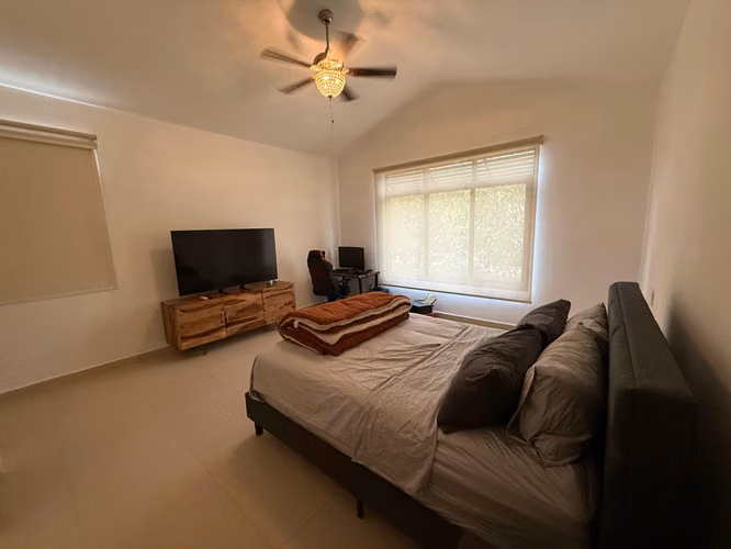 CASA HOWARD 3 REC 3 BA cercano a Embassy Club, Clayton, Senderos, Albrook, Cardenas
