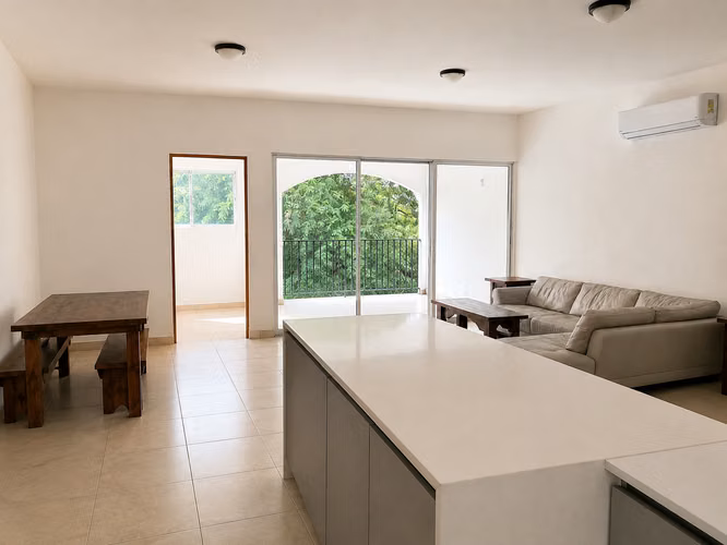 Amplio apartamento con gran terraza en Amador