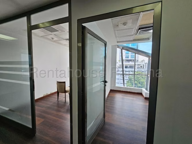 Venta de edificio en San Francisco Vía Porras