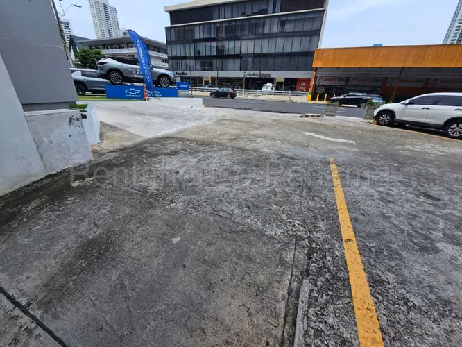 Venta de edificio en San Francisco Vía Porras
