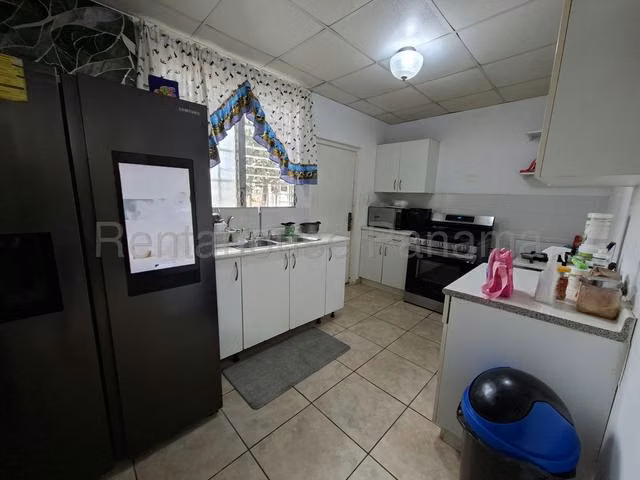 Casa en venta en Brisas del Golf 26LRL6170