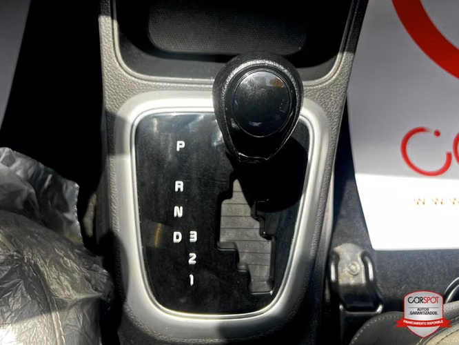 Kia Soluto 2024 Automática EI2976