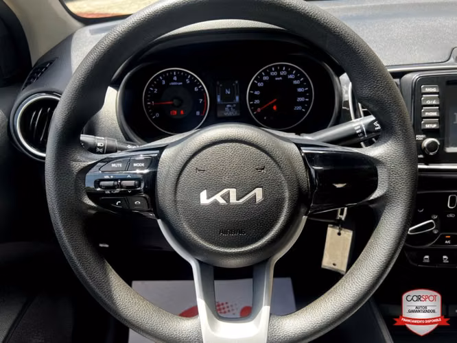 Kia Soluto 2024 Automática EI2976