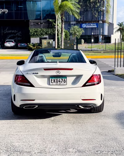 Mercedes-Benz SLC 
