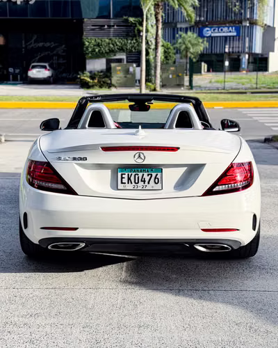 Mercedes-Benz SLC 