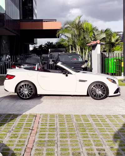 Mercedes-Benz SLC 