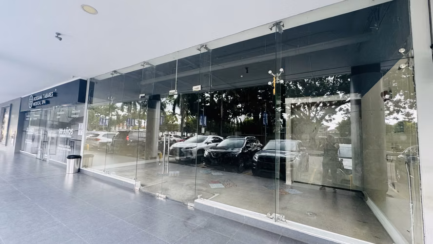 AQUILER DE LOCAL EN ISTRIP MALL PLAZA