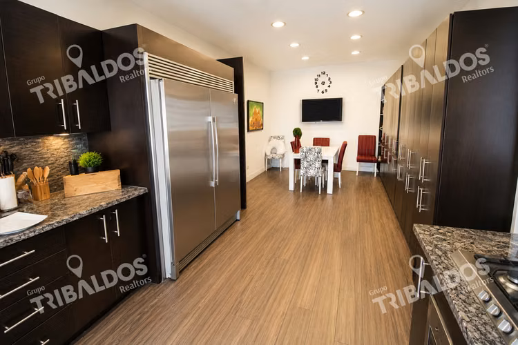 VENTA DE APARTAMENTO EN PH CRANC TOWER, EL CANGREJO - Imagen 3