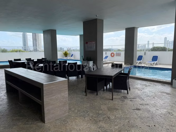 Apartamento en Venta en Costa del Este. 27-370.