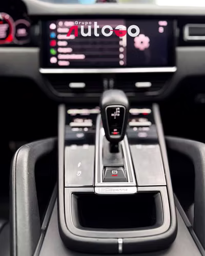 Porsche Cayenne GTS Coupé 2022