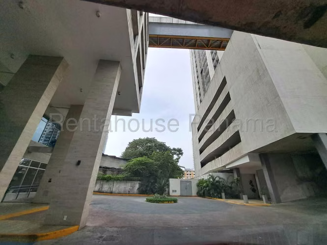 Alquilo Apartamento en Via España KA27-352