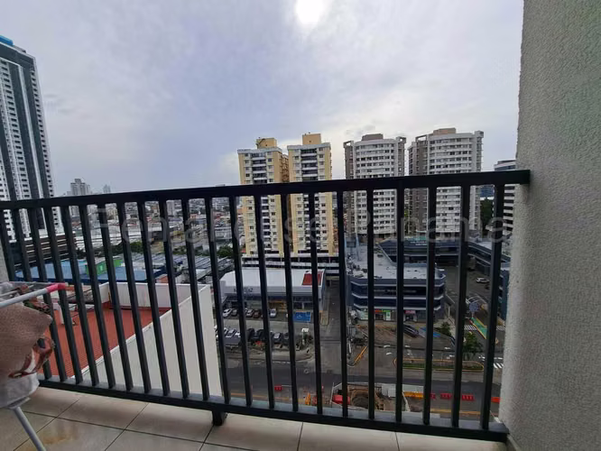 Alquilo Apartamento en Via España KA27-352