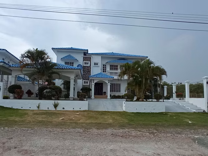 Se Vende Casa en Playa Blanca MDV27-483