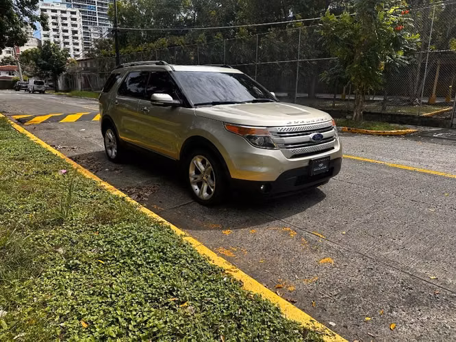 Ford Explorer 2011