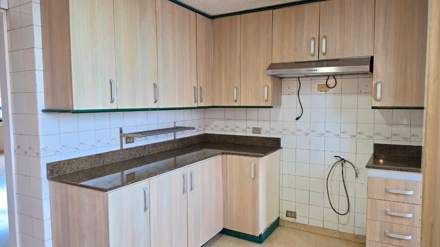 ¡Venta Directa de Propietario! Amplio Apartamento en Obarrio – Edificio Mónaco
