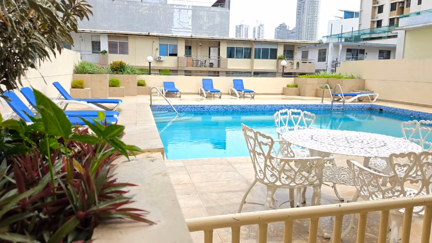 ¡Venta Directa de Propietario! Amplio Apartamento en Obarrio – Edificio Mónaco