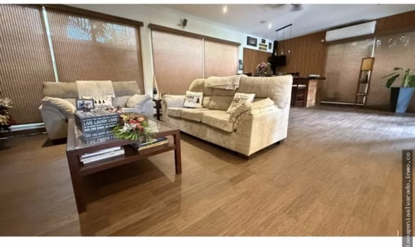VENTA DE CASA EN PH CASTLE NOVO 4522